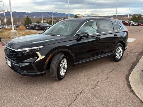 Used 2026 Honda CR-V LX image 3