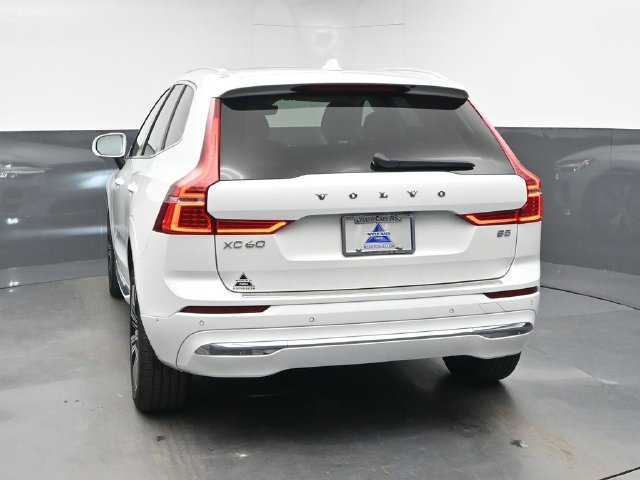 Used 2023 Volvo XC60 B5 Plus w/ Protection Package Premier FWD image 7