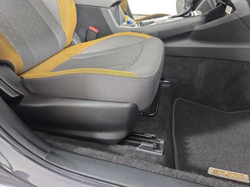 Certified 2025 Subaru Crosstrek 2.5i Sport AWD/4WD image 30