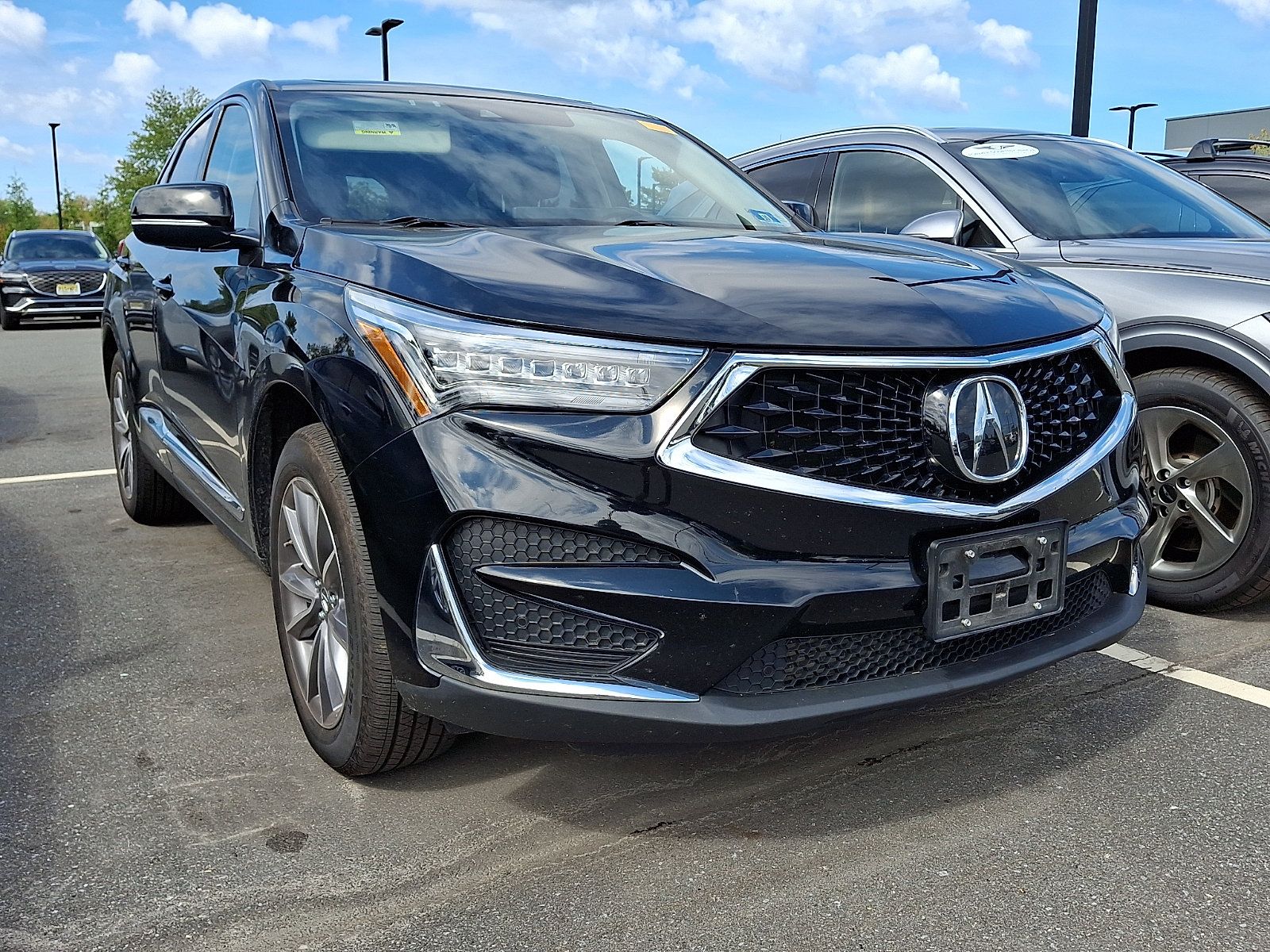Used 2019 Acura RDX w/ Technology Package AWD/4WD image 4