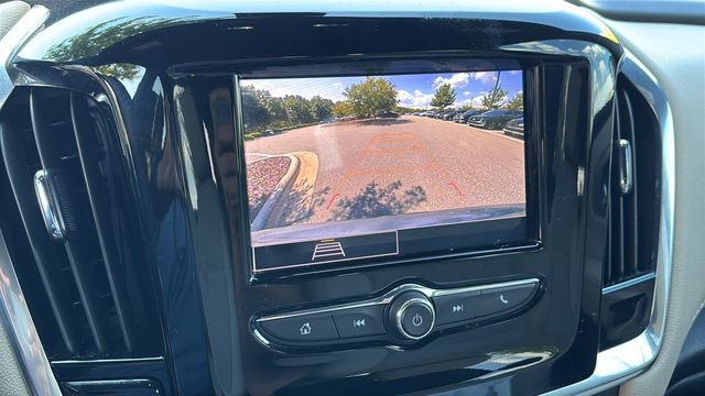 Used 2023 Chevrolet Traverse LS w/ Safety Package FWD image 26