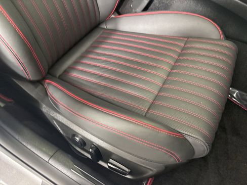 Used 2025 Genesis G70 3.3T Advanced image 31