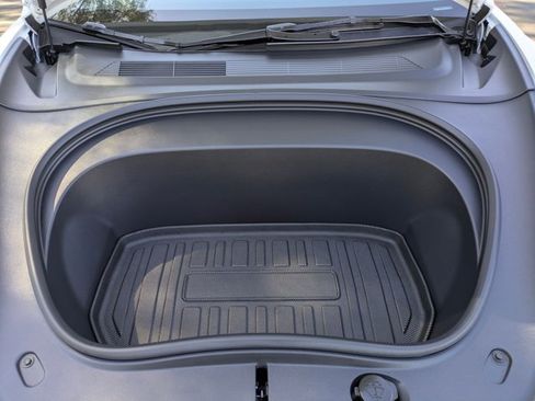 Used 2025 Tesla Model 3 Long Range image 23