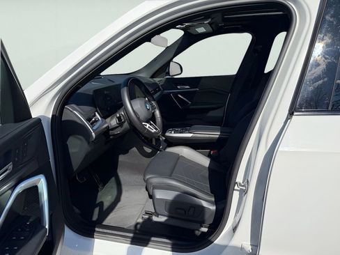 Used 2025 BMW X1 xDrive28i w/ M Sport Package image 20