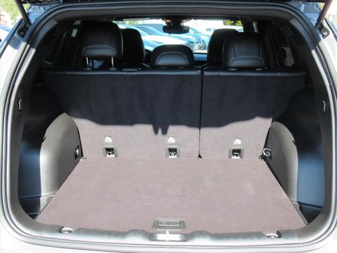 Certified 2024 Jeep Compass Latitude w/ Convenience Group image 27