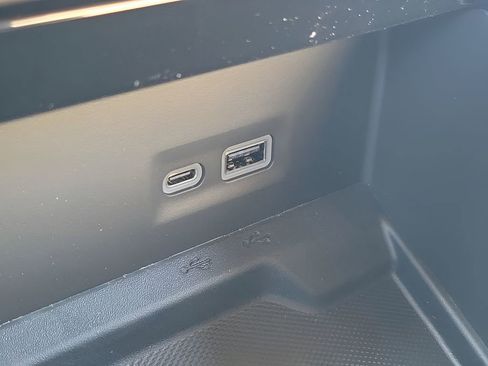 New 2026 GMC Yukon XL Elevation image 33