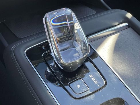 New 2026 Volvo XC90 T8 Ultra image 22