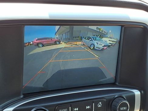 Used 2015 GMC Sierra 1500 SLT w/ SLT Crew Cab Value Package AWD/4WD image 16
