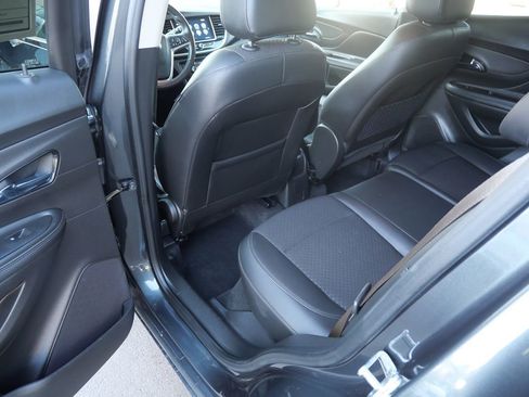 Used 2018 Buick Encore Preferred image 18