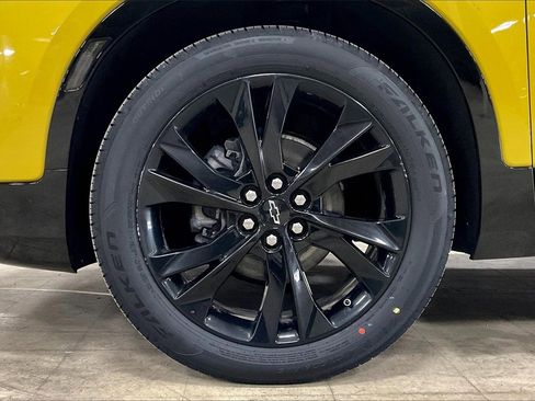 Used 2022 Chevrolet Blazer RS w/ Enhanced Convenience Package image 9