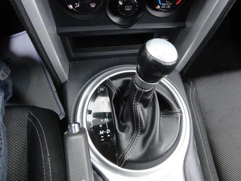 Used 2018 Toyota 86 image 20