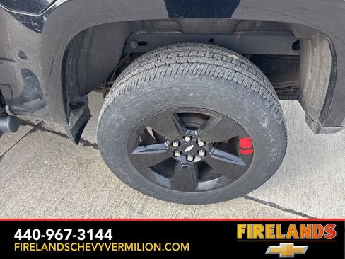 Used 2019 Chevrolet Colorado LT w/ Redline Special Edition image 18