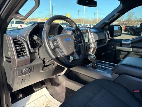 Used 2016 Ford F150 XLT w/ Equipment Group 302A Luxury image 5