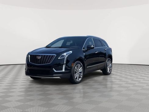 Used 2025 Cadillac XT5 Premium Luxury AWD/4WD image 4