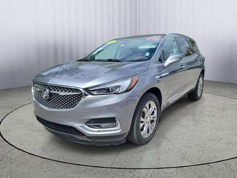 Used 2019 Buick Enclave Avenir image 9
