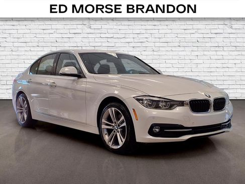Used 2018 BMW 330i Sedan RWD image 6