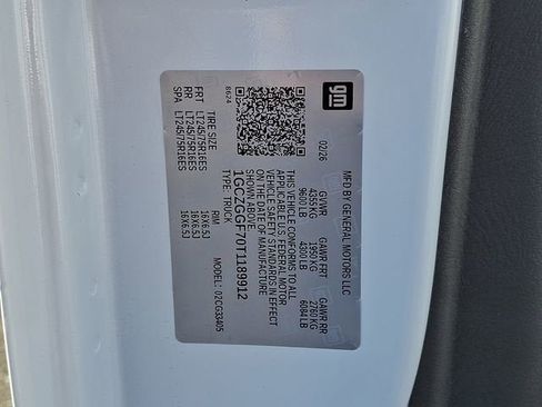 New 2026 Chevrolet Express 3500 w/ Driver Convenience Package RWD image 13