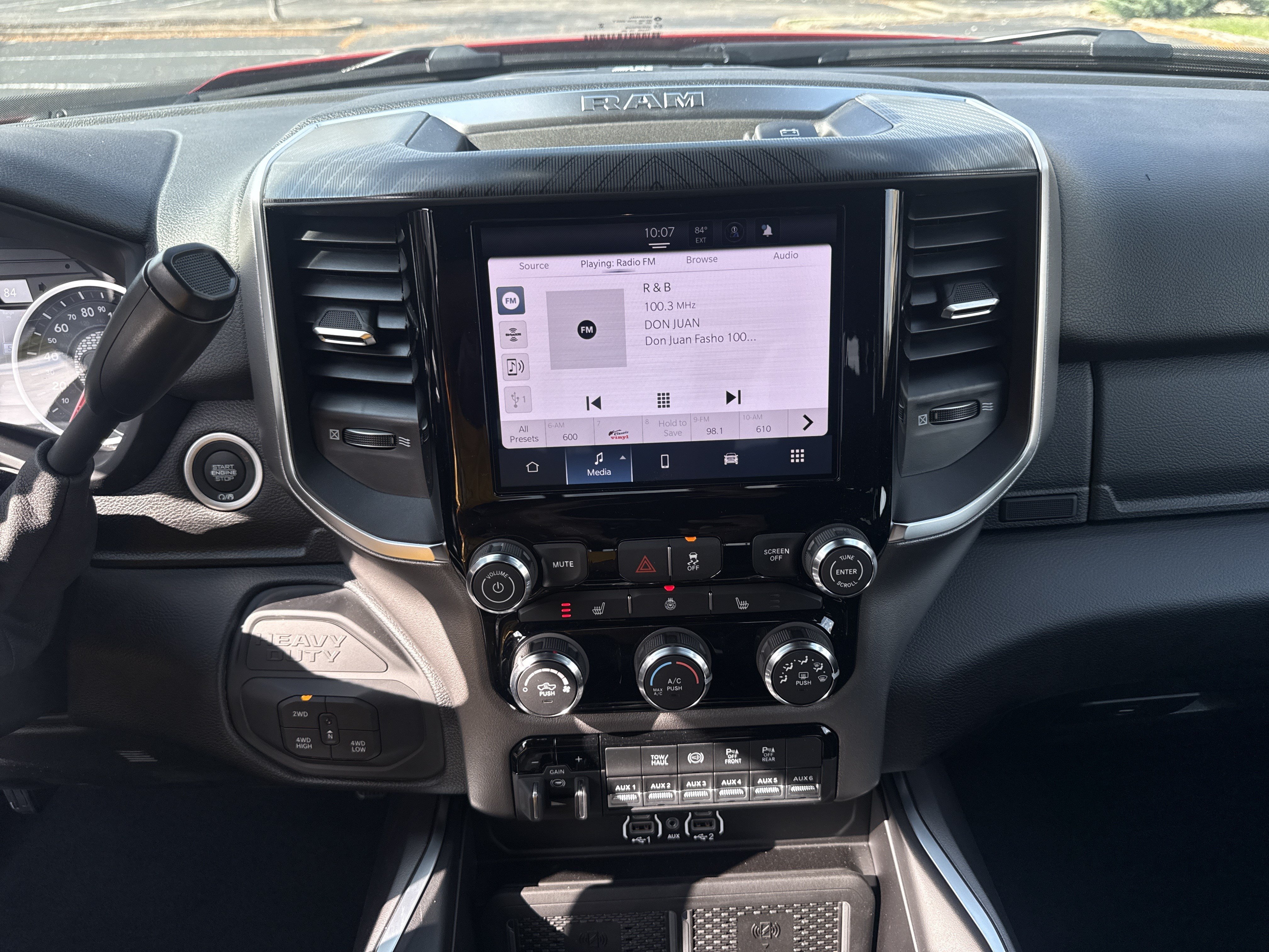 New 2027 RAM 3500 Big Horn AWD/4WD image 24