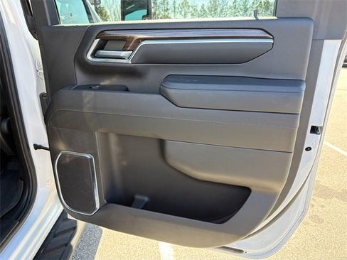 Used 2024 Chevrolet Silverado 2500 LT w/ All Star Edition image 16