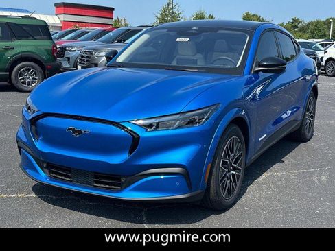 New 2025 Ford Mustang Mach-E Premium image 3