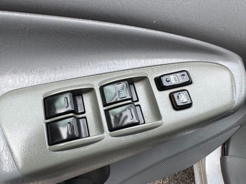Used 2010 Toyota Tacoma 4x4 Double Cab V6 image 15