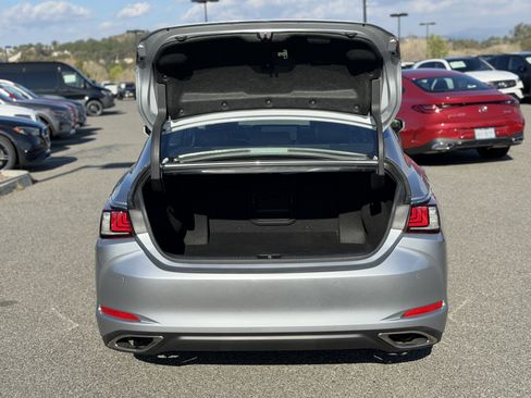 Used 2025 Lexus ES 350 ES 350 Luxury image 10