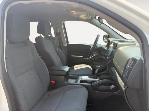 Used 2025 Nissan Frontier S w/ S Utility Package AWD/4WD image 15