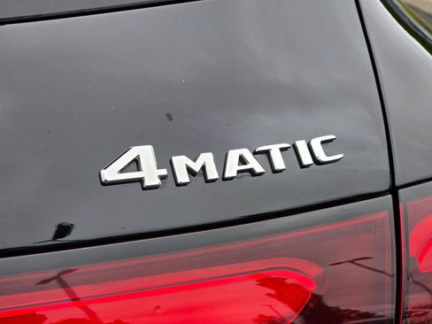 Used 2026 Mercedes-Benz GLC 300 4MATIC image 33