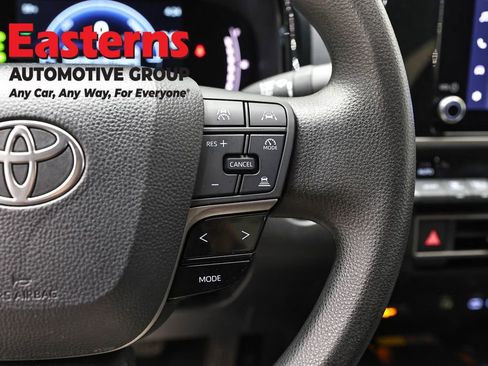 Used 2025 Toyota Camry LE FWD image 16