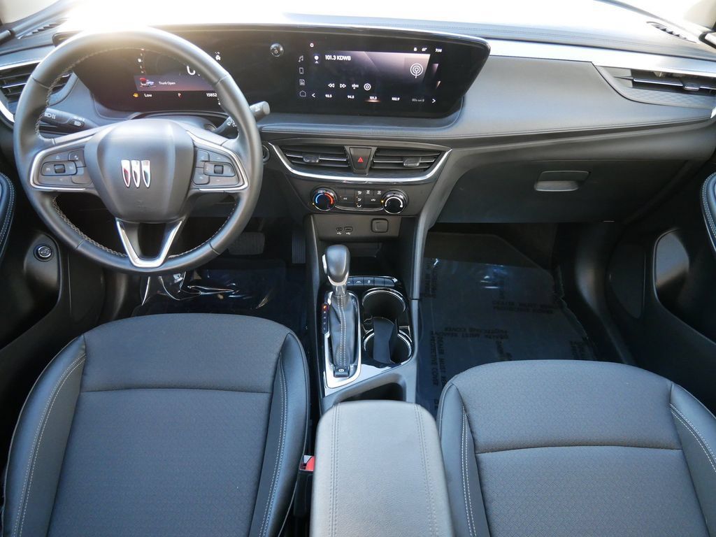 Used 2024 Buick Encore GX Preferred AWD/4WD image 12