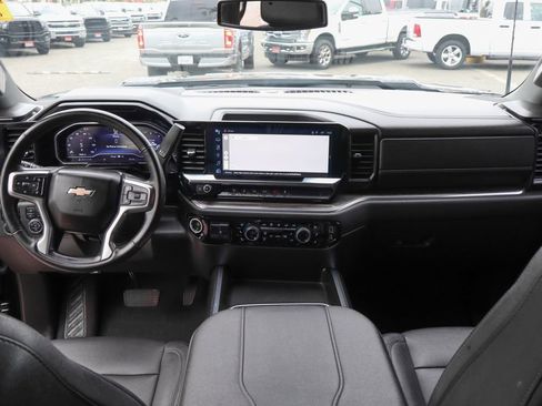 Used 2024 Chevrolet Silverado 3500 LTZ w/ LTZ Plus Package AWD/4WD image 30