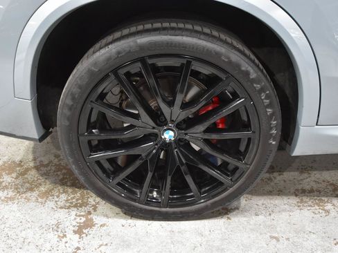 Used 2024 BMW X5 xDrive40i w/ M Sport Package AWD/4WD image 55