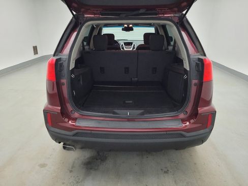 Used 2017 GMC Terrain SLE image 29