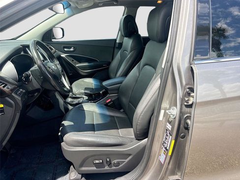 Used 2017 Hyundai Santa Fe Sport w/ Cargo Package AWD/4WD image 22