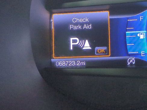 Used 2022 Ford Edge SEL AWD/4WD image 36