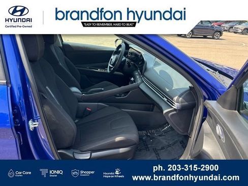 Used 2024 Hyundai Elantra SEL FWD image 27