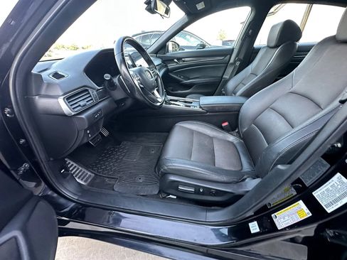 Used 2019 Honda Accord Sport image 28