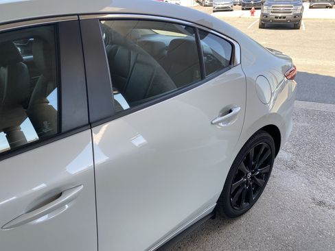 Certified 2026 MAZDA MAZDA3 s Sport FWD image 49