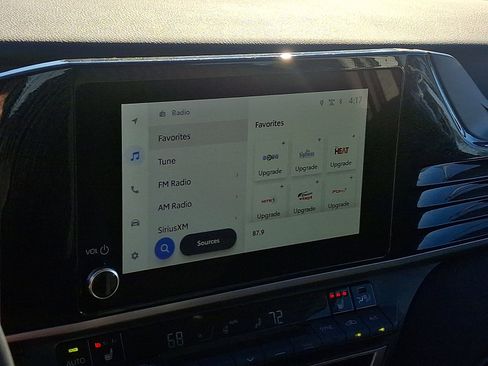 Certified 2025 Toyota Camry image 16