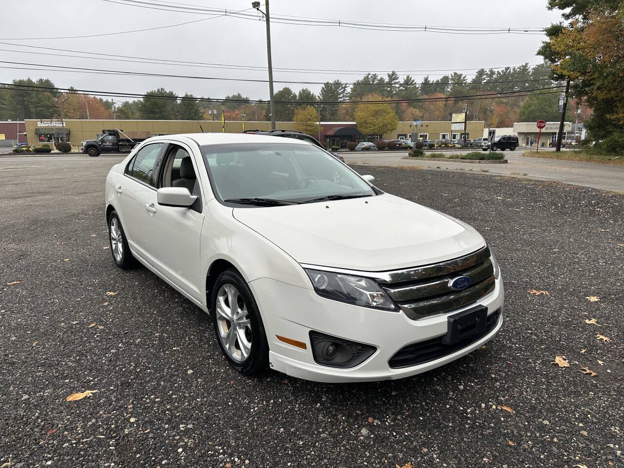 Used 2012 Ford Fusion SE FWD image 10