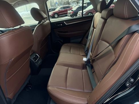 Used 2019 Subaru Outback 2.5i Touring w/ Popular Package #3A image 19