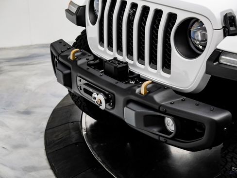 Used 2022 Jeep Wrangler Unlimited Rubicon w/ Xtreme Recon 35" Tire Package image 29