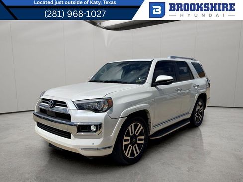 Used 2020 Toyota 4Runner Limited RWD image 1