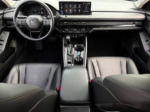 Used 2024 Honda Accord EX-L image 7