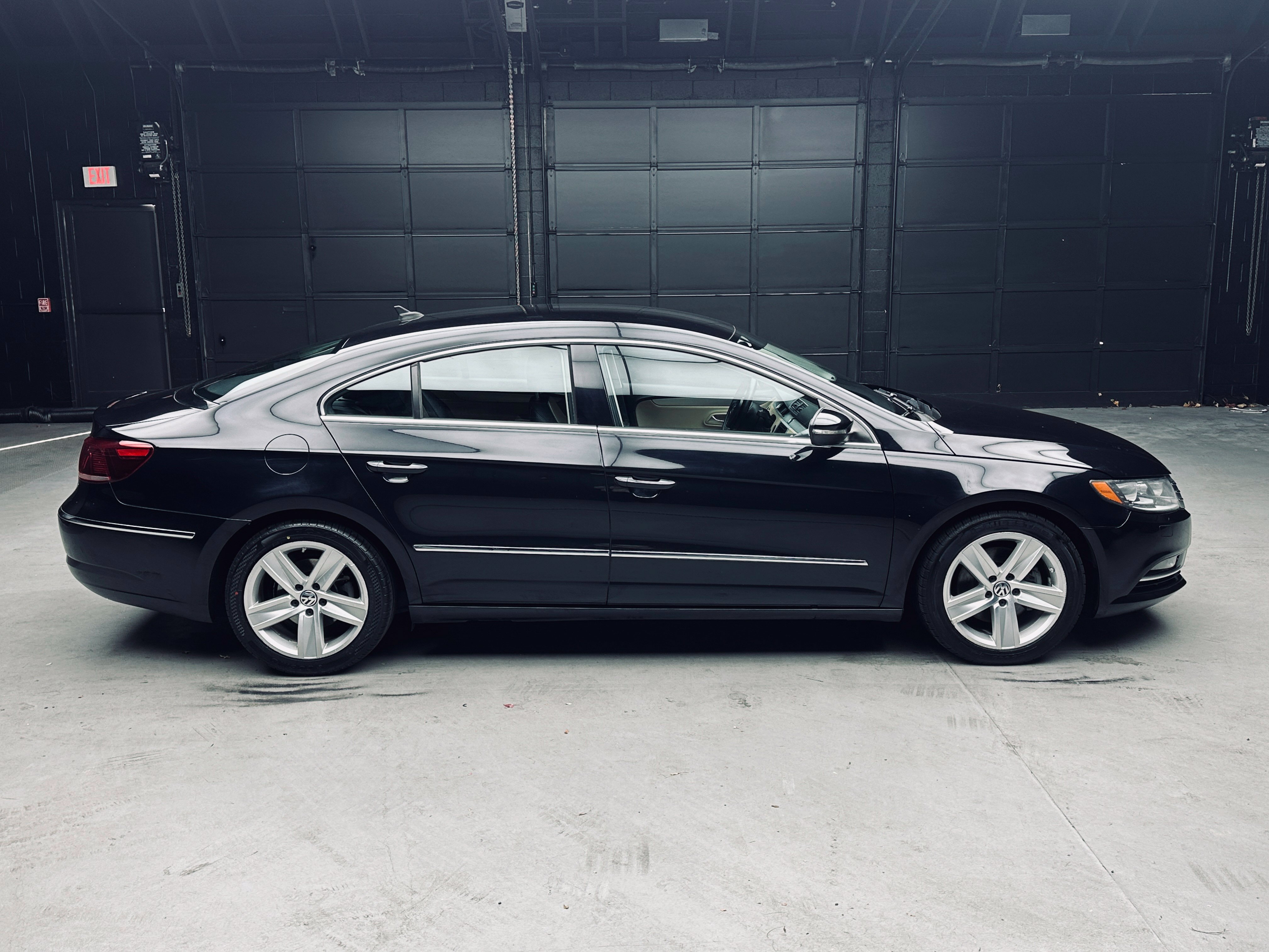 Used 2015 Volkswagen CC Sport FWD image 7