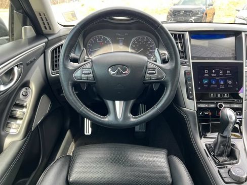 Used 2017 INFINITI Q50 Red Sport 400 AWD/4WD image 12