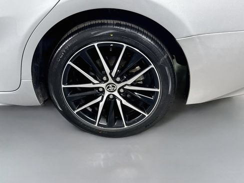 Certified 2021 Toyota Camry SE FWD image 30