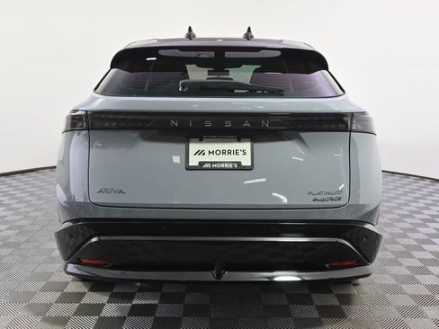 Used 2023 Nissan Ariya AWD/4WD image 5