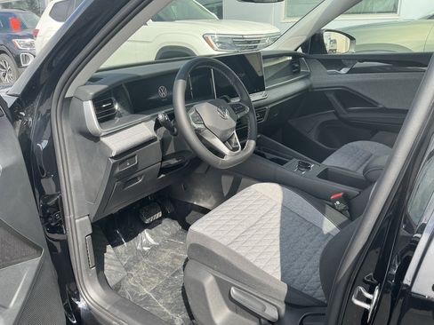 New 2026 Volkswagen Tiguan S image 11