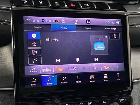 New 2025 Jeep Grand Cherokee Limited w/ Luxury Tech Group II AWD/4WD image 19
